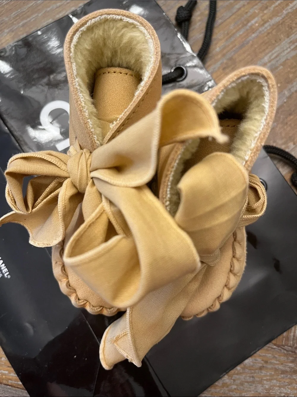 Donsje Ansterdam Baby Shoes Size 6-12 Mnths